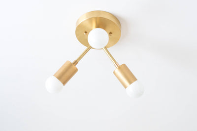 CEILING LIGHT MODEL No. 6885