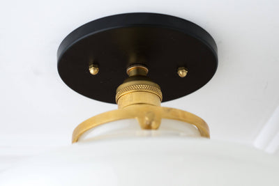 CEILING LIGHT MODEL No. 5754