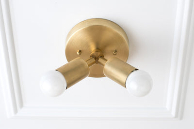 CEILING LIGHT MODEL No. 6617