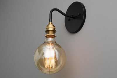 SCONCE MODEL No. 8064