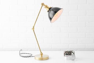 TABLE LAMP MODEL No. 9746