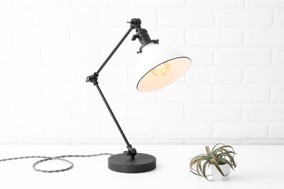 TABLE LAMP MODEL No. 4266