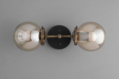 VANITY LIGHT MODEL No. 8983