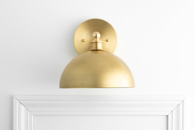 SCONCE MODEL No. 8066