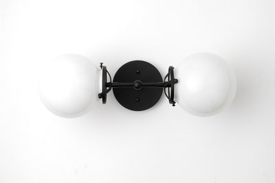 VANITY LIGHT MODEL No. 7776