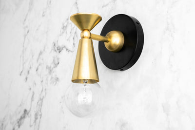 SCONCE MODEL No. 1044