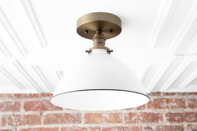 CEILING LIGHT MODEL No. 8809