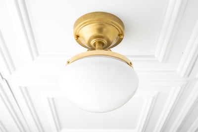 CEILING LIGHT MODEL No. 8491