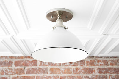 CEILING LIGHT MODEL No. 8809