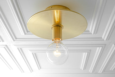 CEILING LIGHT MODEL No. 7746