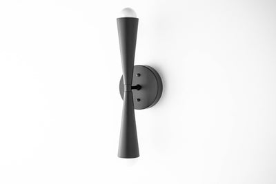 SCONCE MODEL No. 8113