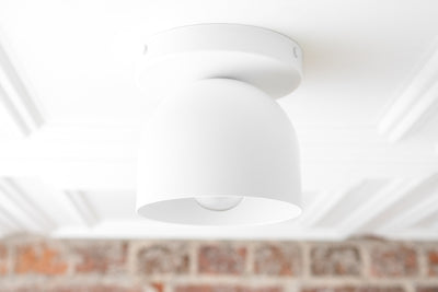 CEILING LIGHT MODEL No. 1107