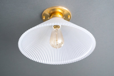 CEILING LIGHT MODEL No. 7329