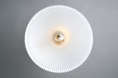 CEILING LIGHT MODEL No. 7329