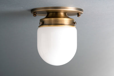 CEILING LIGHT MODEL No. 9535