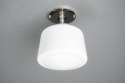 CEILING LIGHT MODEL No. 8224