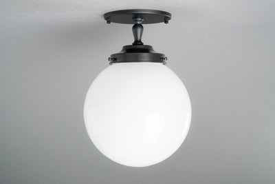 CEILING LIGHT MODEL No. 0628