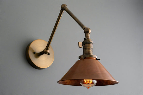 TABLE LAMP MODEL No. 3643 - Peared Creation