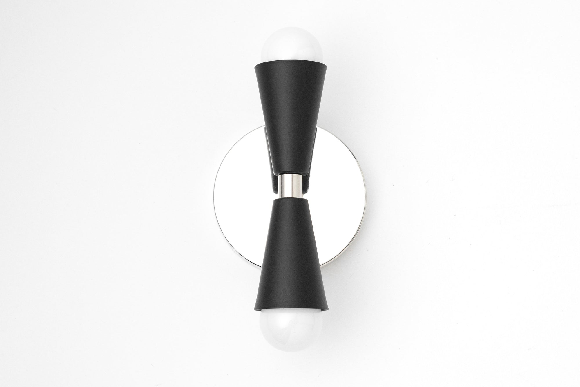 SCONCE MODEL No. 4681 - Peared Creation